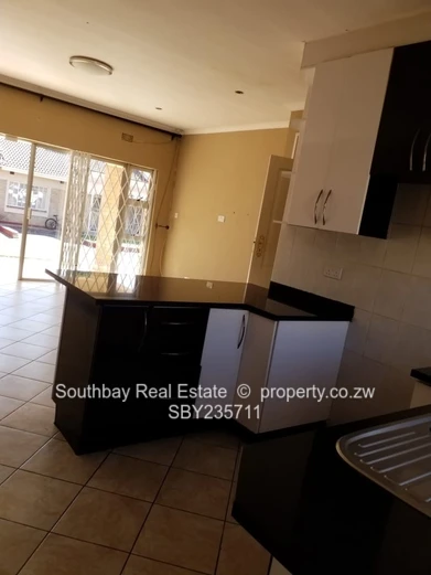 Newlands apartment for sale