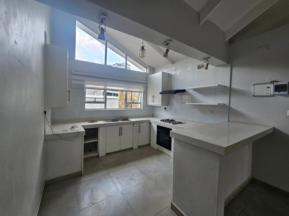 3 Bedroom Garden Flat