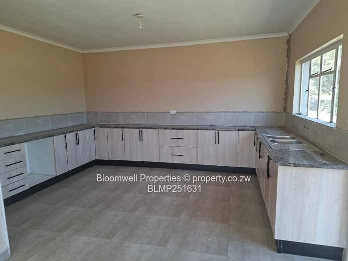 House for Sale in Waterfalls - Derbyshire