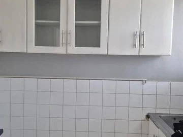 2 Bedroom Flat & Apartment