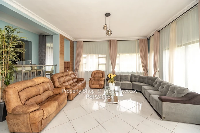 Enough space for a big family (Sole Mandate)