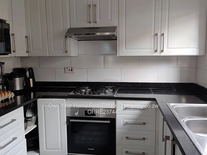 Zengeza 4 ext house for sale 