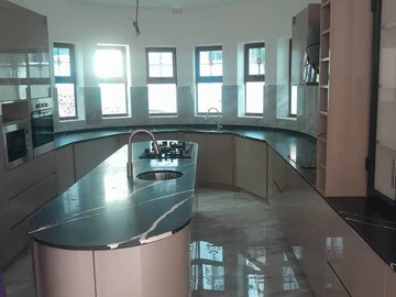 8 Bedroom Townhouse Complex