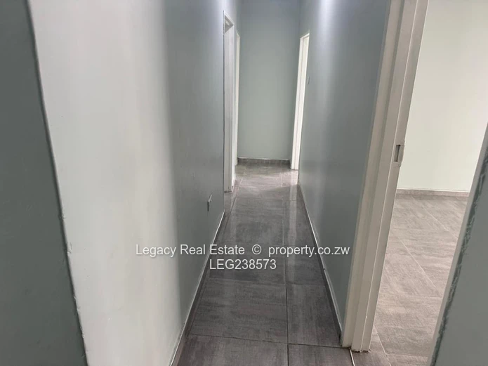 Beautiful 4-Bedroom House To Rent In New Zengeza 5