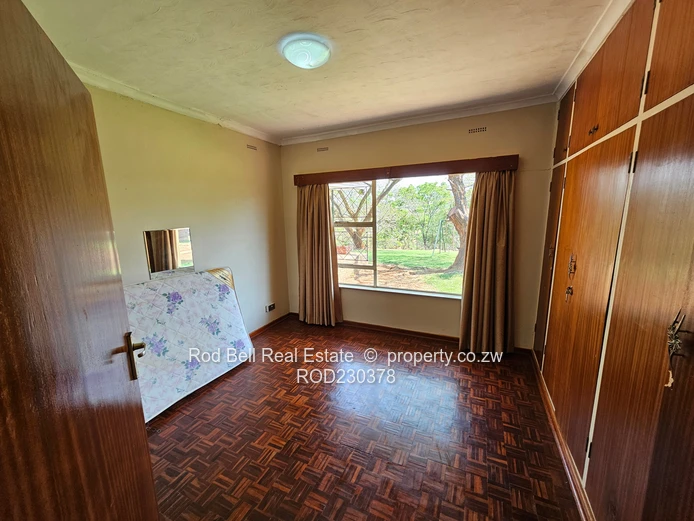 Large family home sitting on 5.3 acres