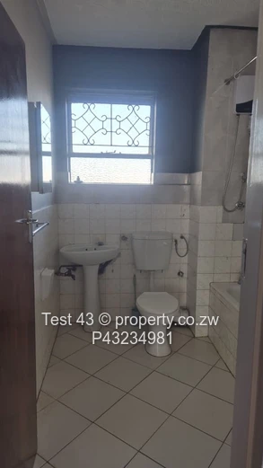 Modern 2-Bedroom Flat For Rent At Roshire Heights On Forth Floor 