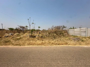 Commercial & Industrial Land