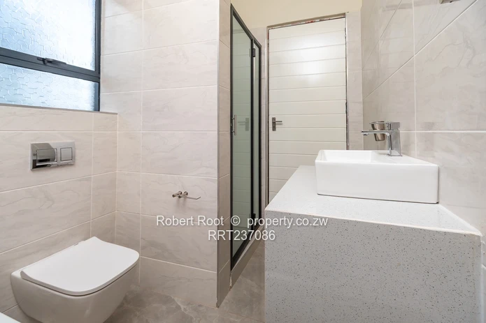 Ultra modern 4 bed family cluster in Fairview Westgate 