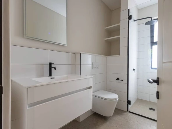 3 Bedroom Garden Flat