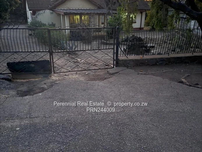 House For Sale In Redcliff Kwekwe