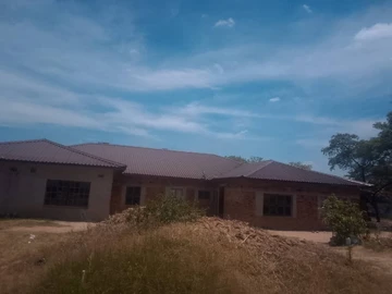 22 Bedroom House