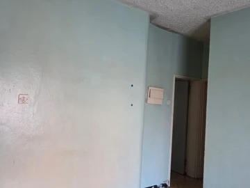 2 Bedroom Flat & Apartment