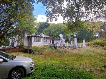 Glenlorne House For Sale- With massive land for Developments