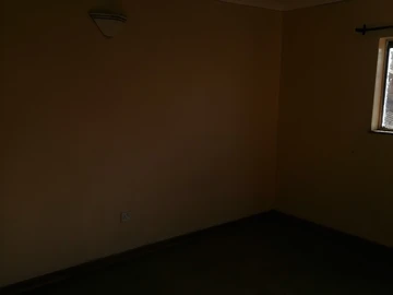 3 Bedroom Flat & Apartment