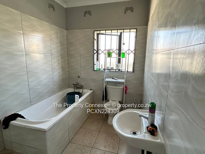 || Modern 4-Bedroom House for Rent in Tynwald's Pleasant Valley.||