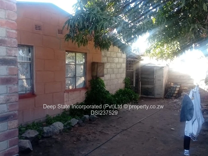 Glen Norah B house for sale 