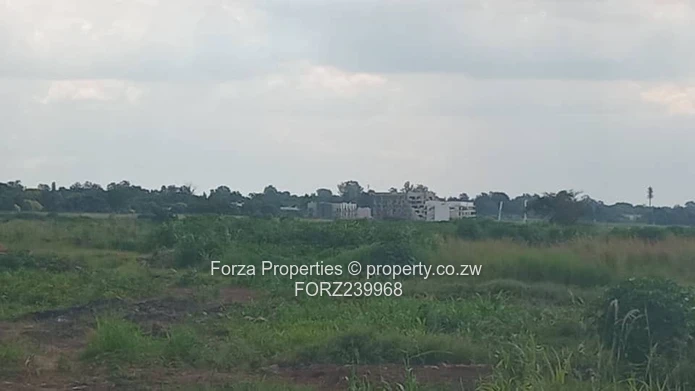 Exceptional Prime Commercial Stand Prestigious Location