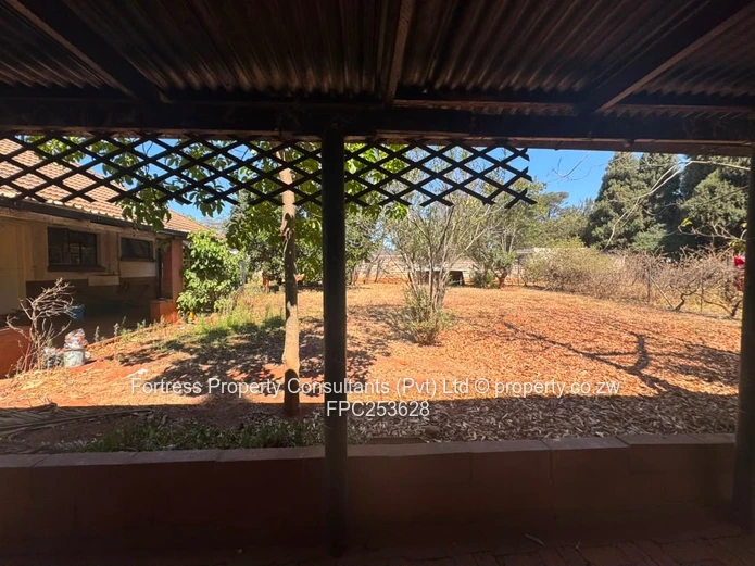 HILLSIDE | Family Home with Cottage — Your Next Investment in Harare! ????