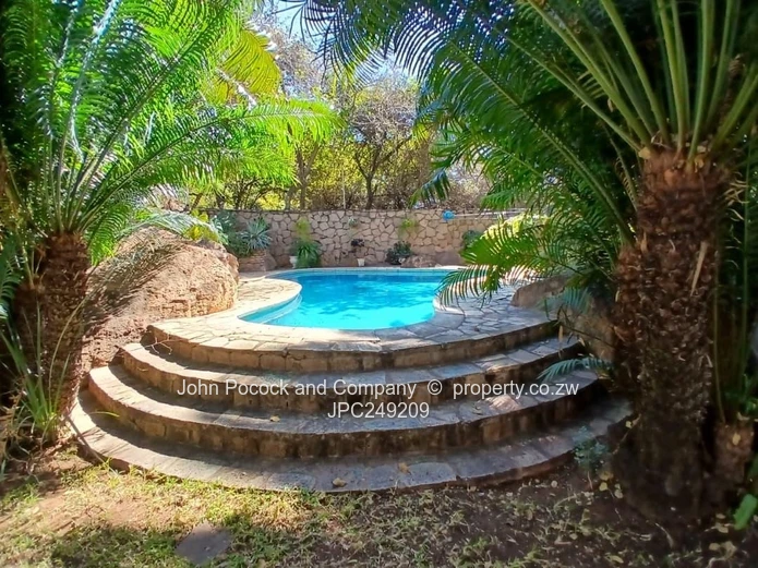 An Executive Sanctuary of Light, Space and Privacy (Sole Mandate)