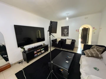 2 Bedroom Garden Flat