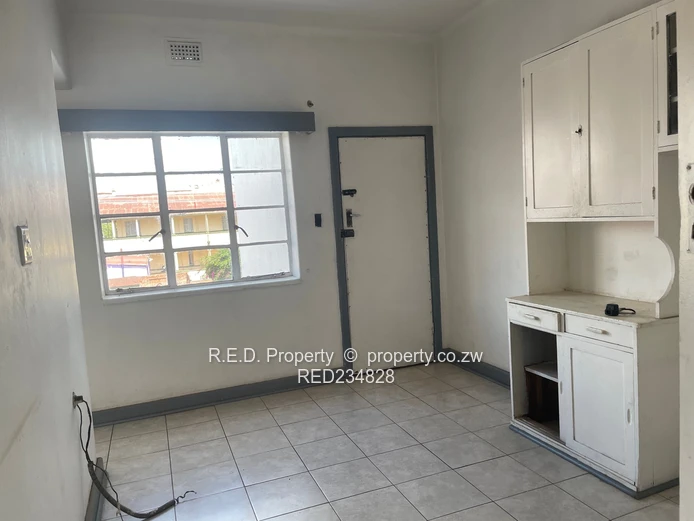 Multi-Use Commercial Investment Opportunity In The Cbd!