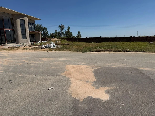 Stands & Residential Land