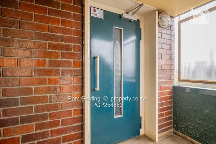 Neat 1-Bedroom Apartment for Sale – Pinebanks (Sole Mandate)