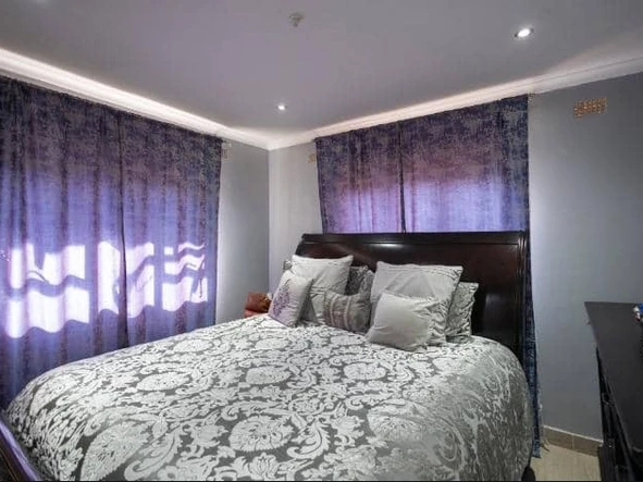 Farm & Agricultural Land