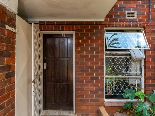 2 Bedroom Garden Flat