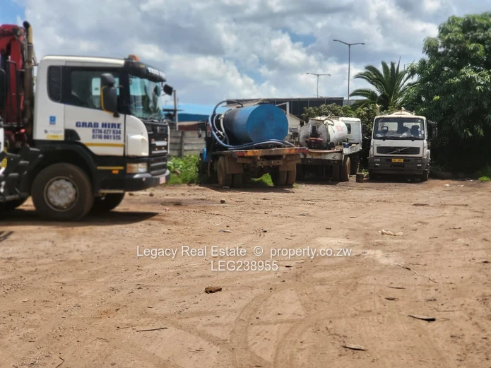 Commercial Prime Stand – 8th Street & Enterprise Road