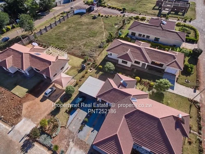 Borrowdale Villa to Let!!!