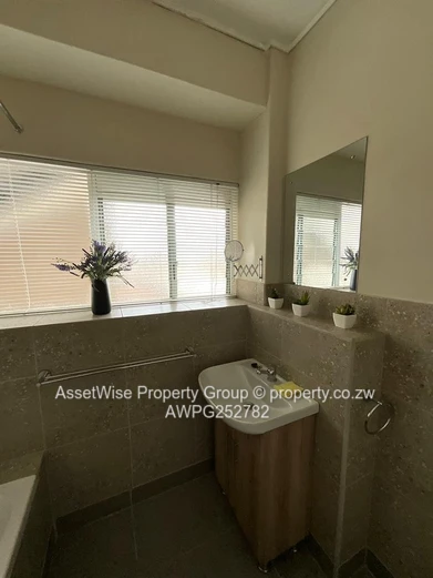 Avenue Fully Furnished 4 bedroomed flat to rent