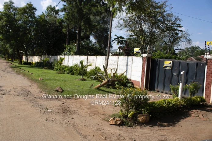 Property on Auction (Sole Mandate)