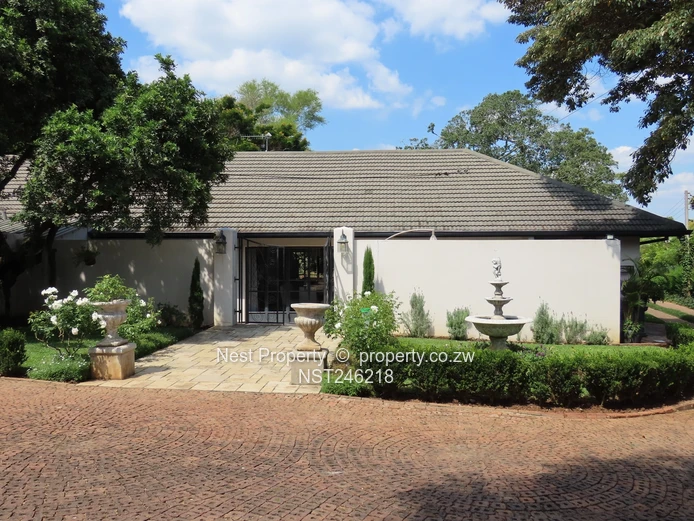 Exceptional 4-Bedroom Family Home in Highlands 