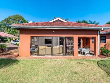 2 Bedroom House