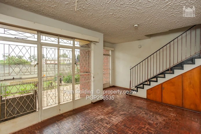 3 Bed Duplex Flat In Hillside For Sale (Sole Mandate)