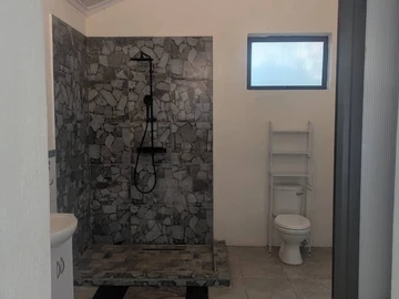 2 Bedroom Garden Flat
