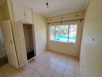 3 Bedroom Garden Flat