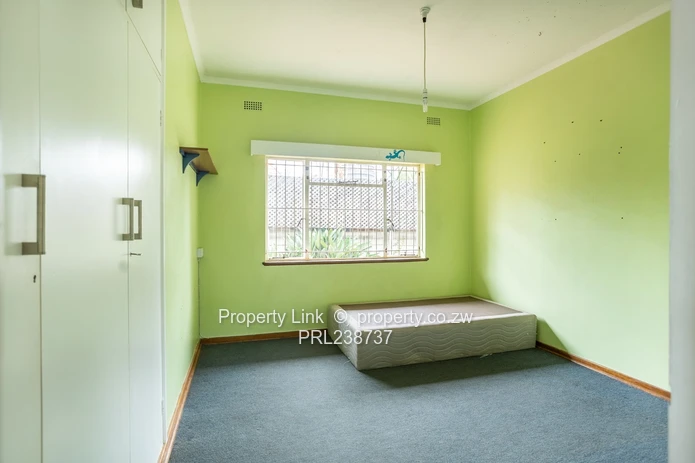 Prime Location - Main Road Frontage (Sole Mandate)