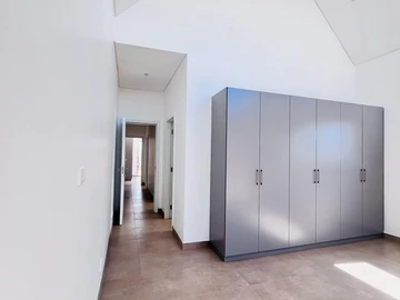 4 Bedroom Garden Flat