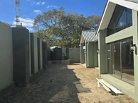 3 Bedroom Flat & Apartment