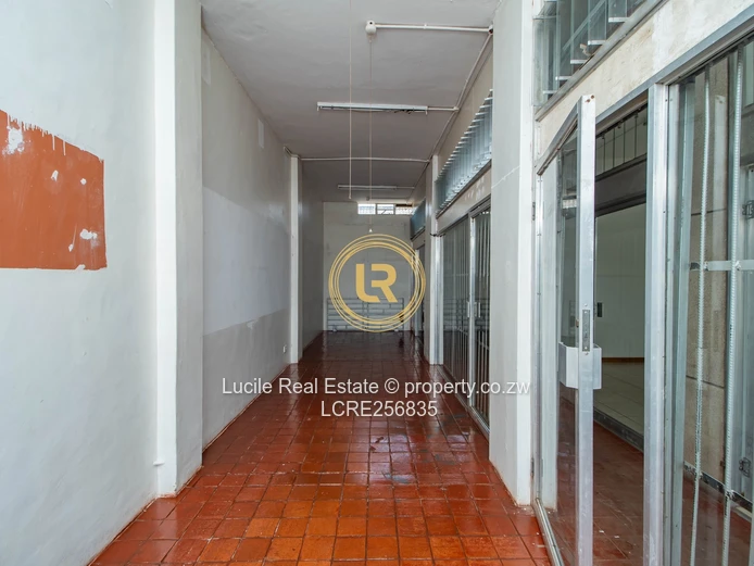 Prime Commercial Space To Let – Strathaven Shopping Centre, Harare
