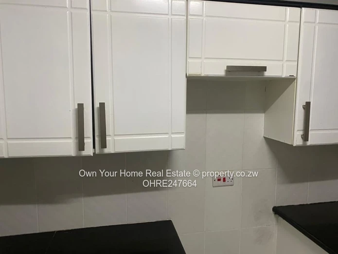 Cozy 1-Bed Avenues CBD Flat — Fitted Kitchen & Bathtub