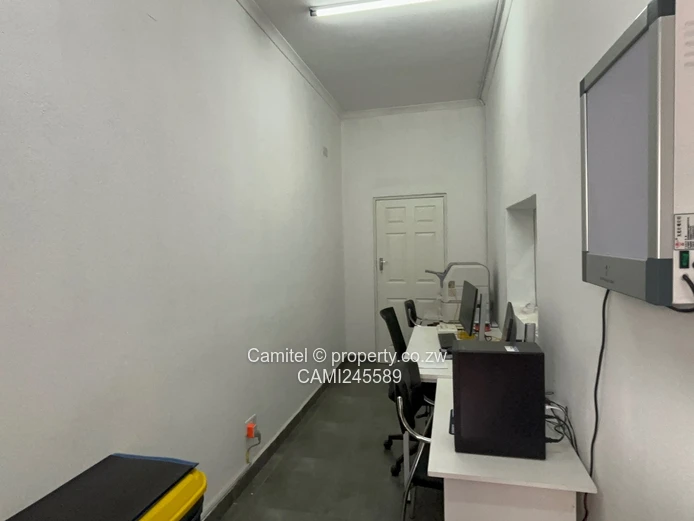 320m2 Office in Avenues, Harare CBD — Borehole