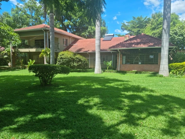 6 Bedroom House