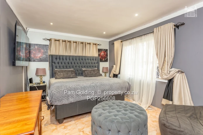 Neat Family Home for sale!