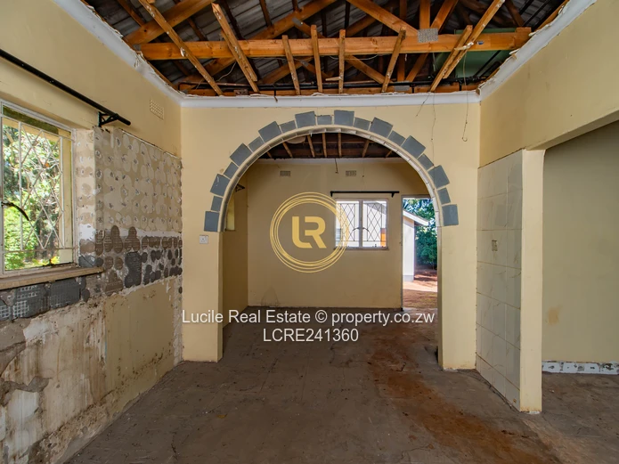 Ideal Family Home in Borrowdale (Sole Mandate)