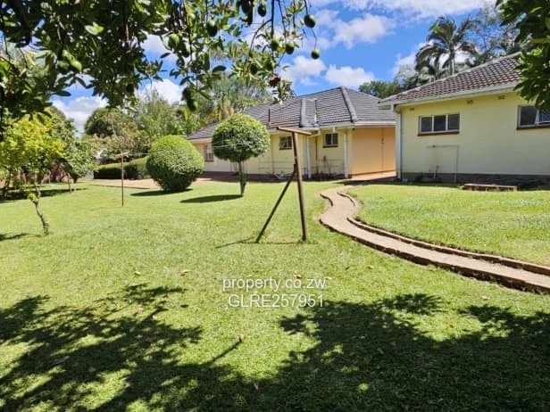 Vainona 3-Bed Home on 2000m² with Borehole & Lapa