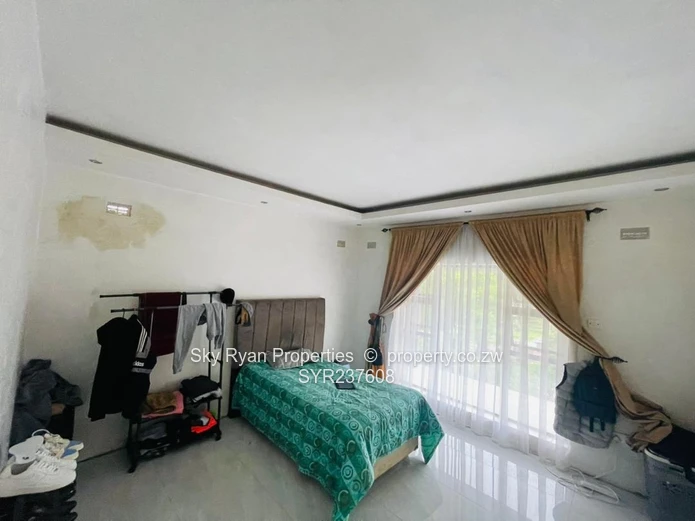 Glen Lorne Mothercare Double Storey For Sale