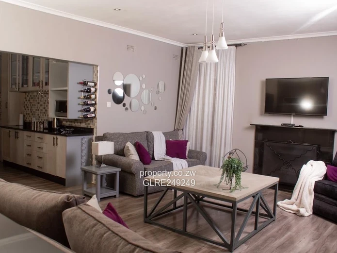 Renovated 3-Bed Ballantyne Park Home - Borehole & Braai